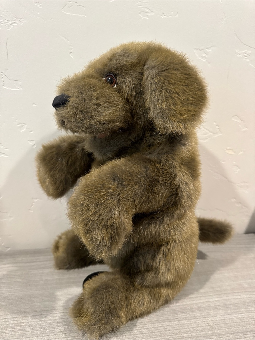 Folkmanis Puppet Sitting Dog Brown 15" Plush Puppy Furry Full Body Hand Puppet